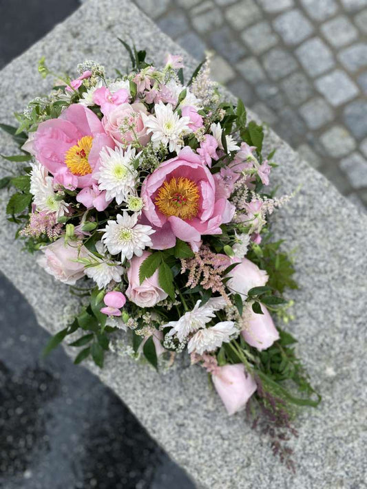Bårebukett/ dekorasjon medium